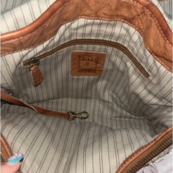 Frye Campus Satchel, Women's Campus Hobo Bag, 100% Dakota Red Burnt Leather - Picture 5 of 15